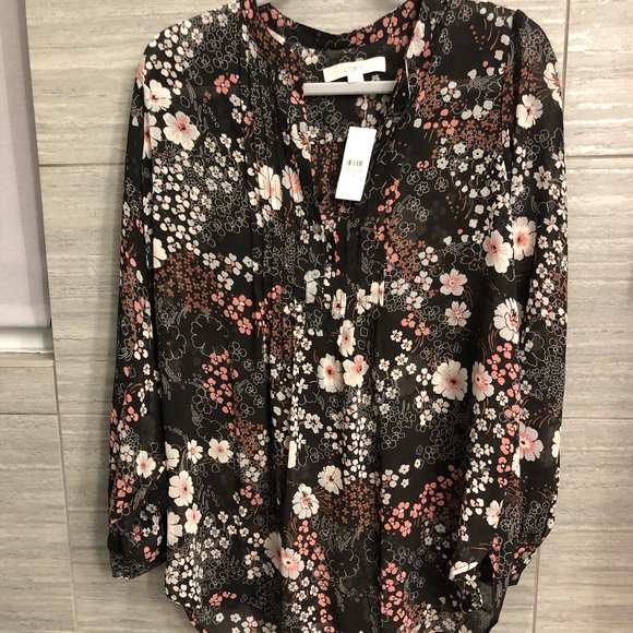 LOFT Tops - NWT Loft Maternity Floral Button Down Blouse